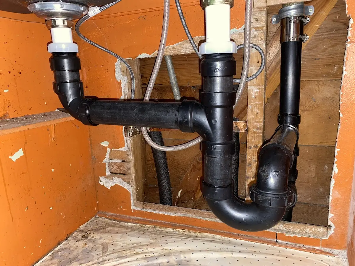 Professional Pipe Bursting equipment and tools on the job in Emerald Mountain